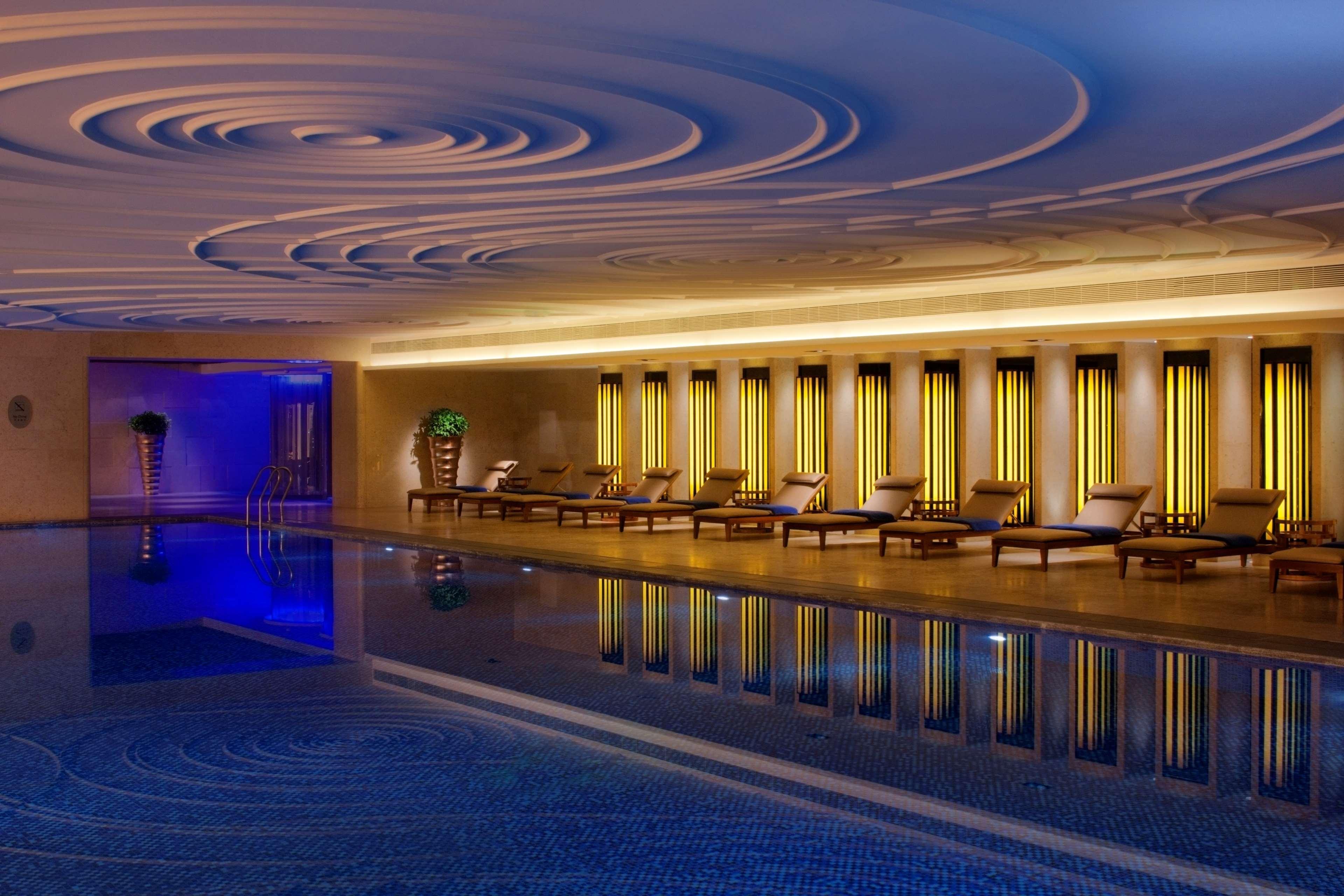 Radisson Blu Plaza Chongqing - Free 2 Bottle Of Local Beer Per Room During Stay Exteriér fotografie
