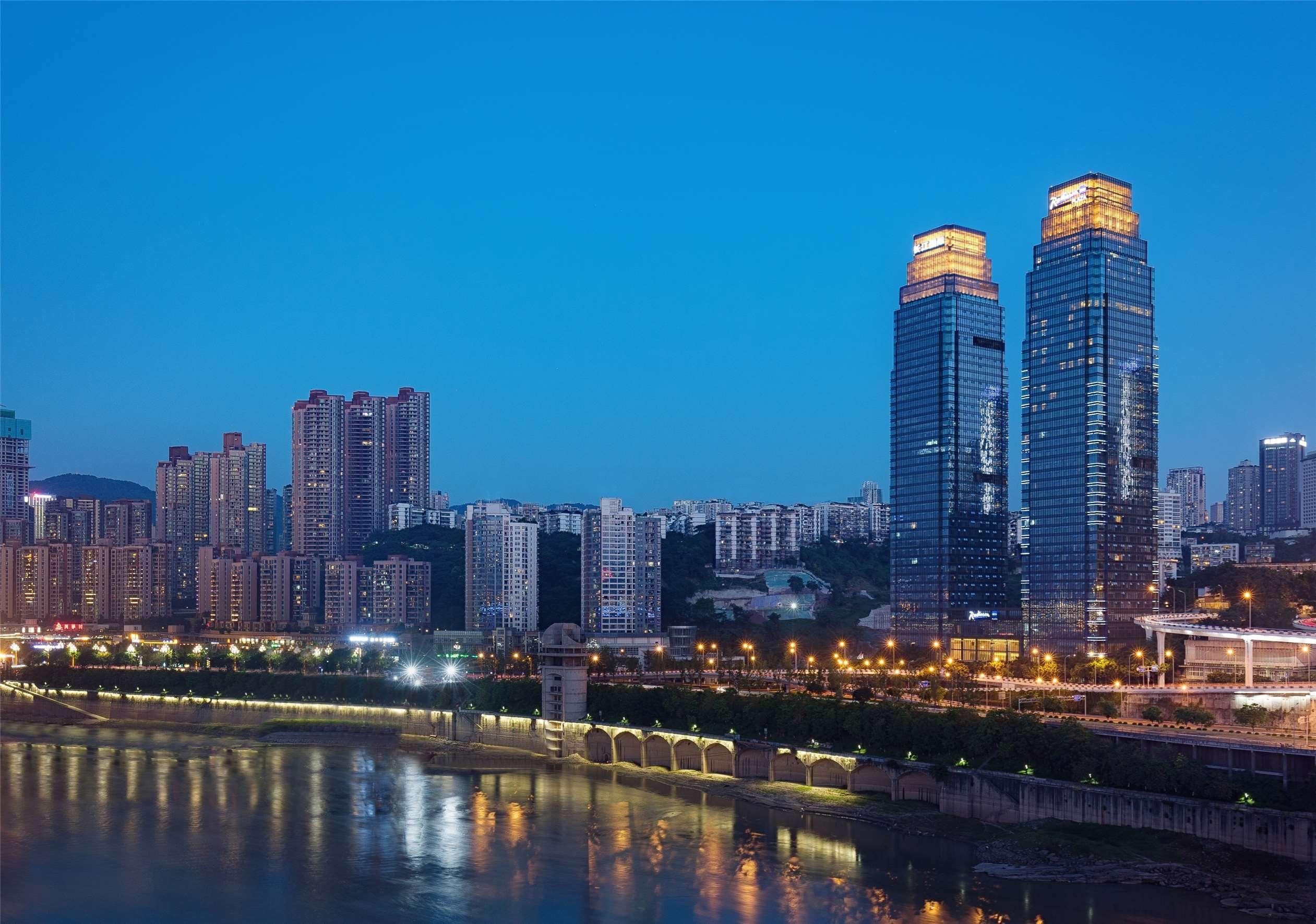 Radisson Blu Plaza Chongqing - Free 2 Bottle Of Local Beer Per Room During Stay Exteriér fotografie