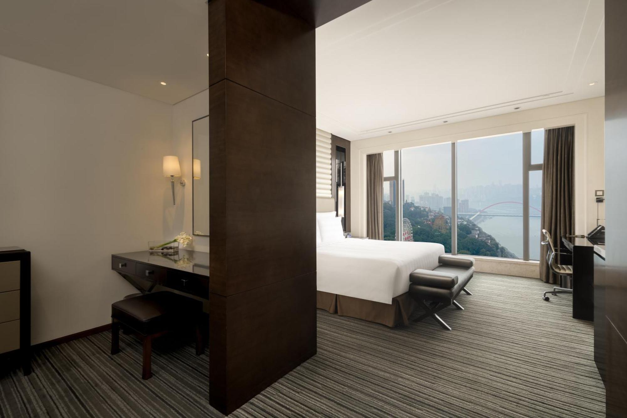 Radisson Blu Plaza Chongqing - Free 2 Bottle Of Local Beer Per Room During Stay Exteriér fotografie