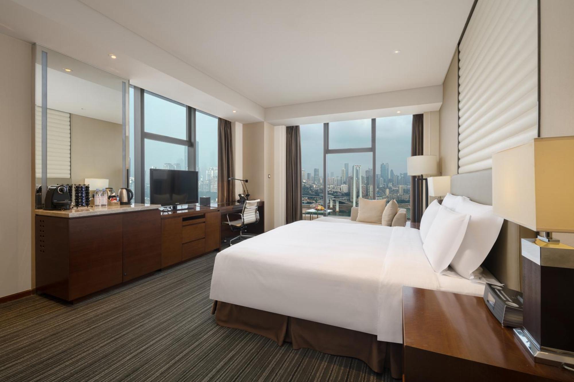 Radisson Blu Plaza Chongqing - Free 2 Bottle Of Local Beer Per Room During Stay Exteriér fotografie